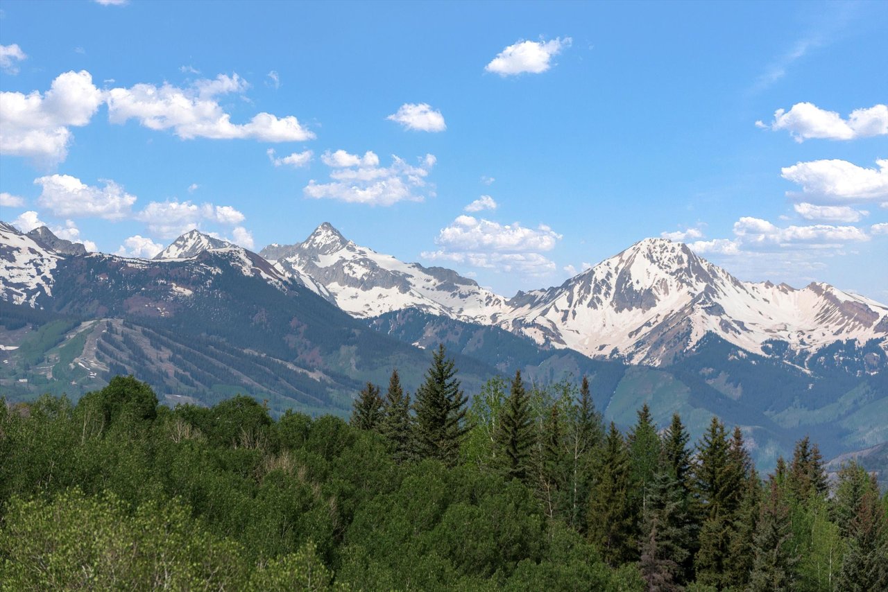 1025 N Starwood Road