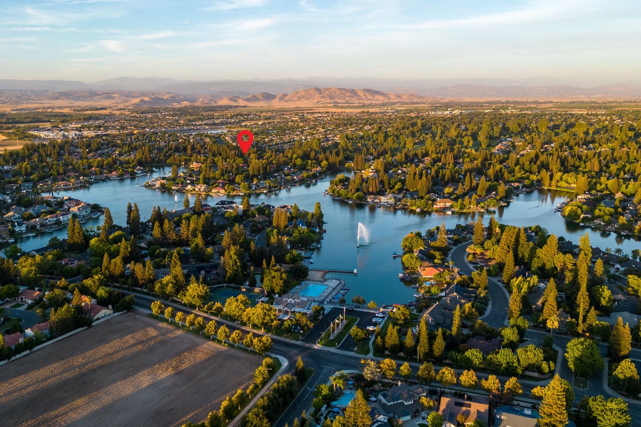 841 E Country View Circle