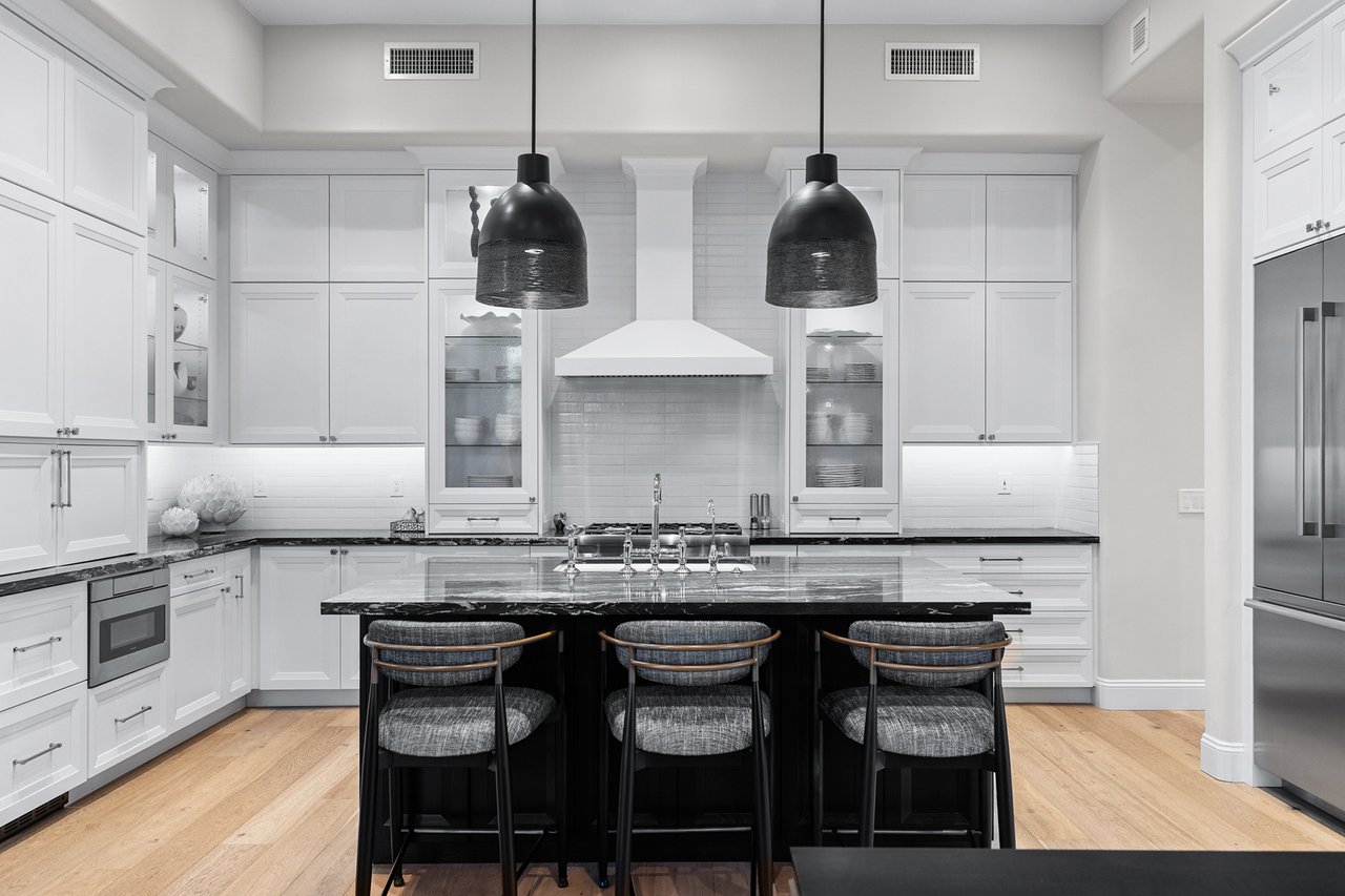 8832 E WETHERSFIELD Road