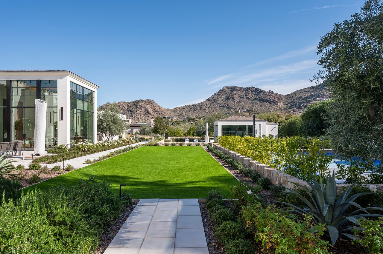 5029 E DESERT PARK Lane