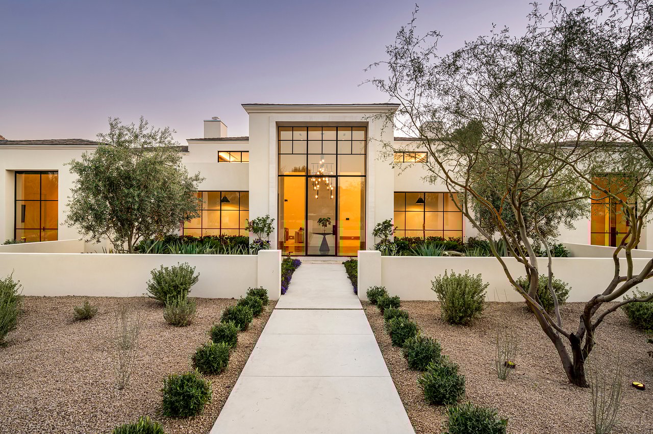 5029 E DESERT PARK Lane