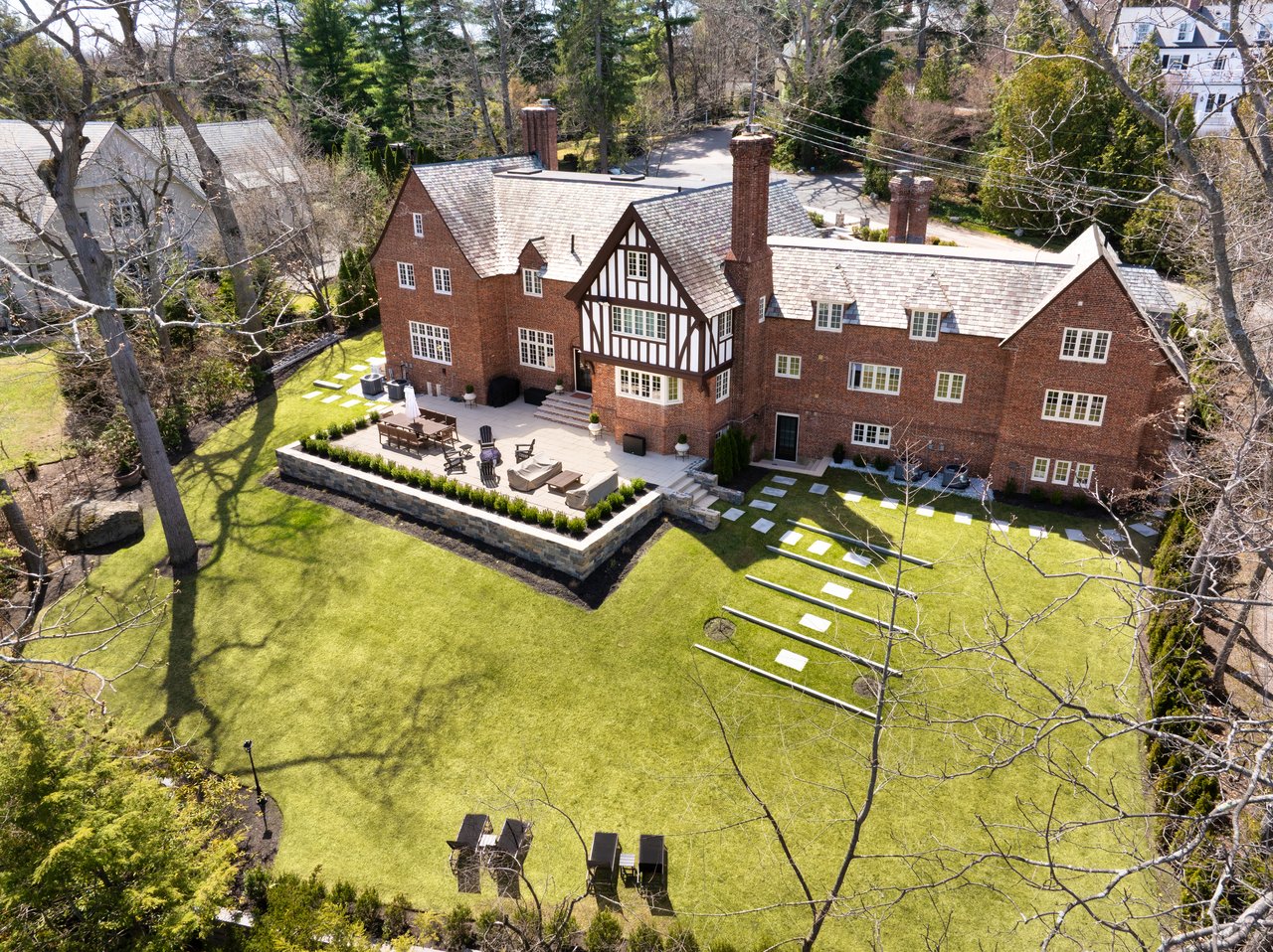 124 Chestnut Hill Rd