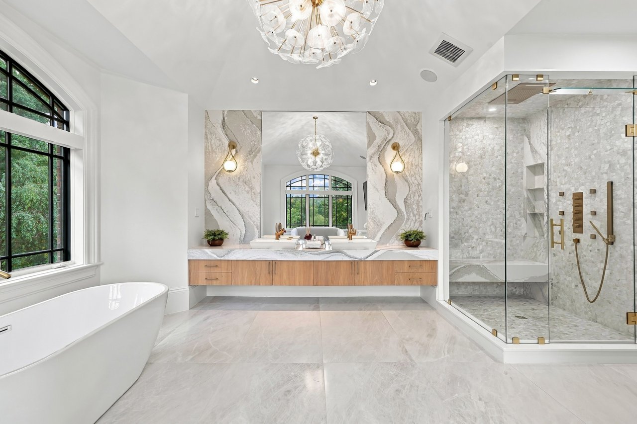 An Exceptional Southborough Estate