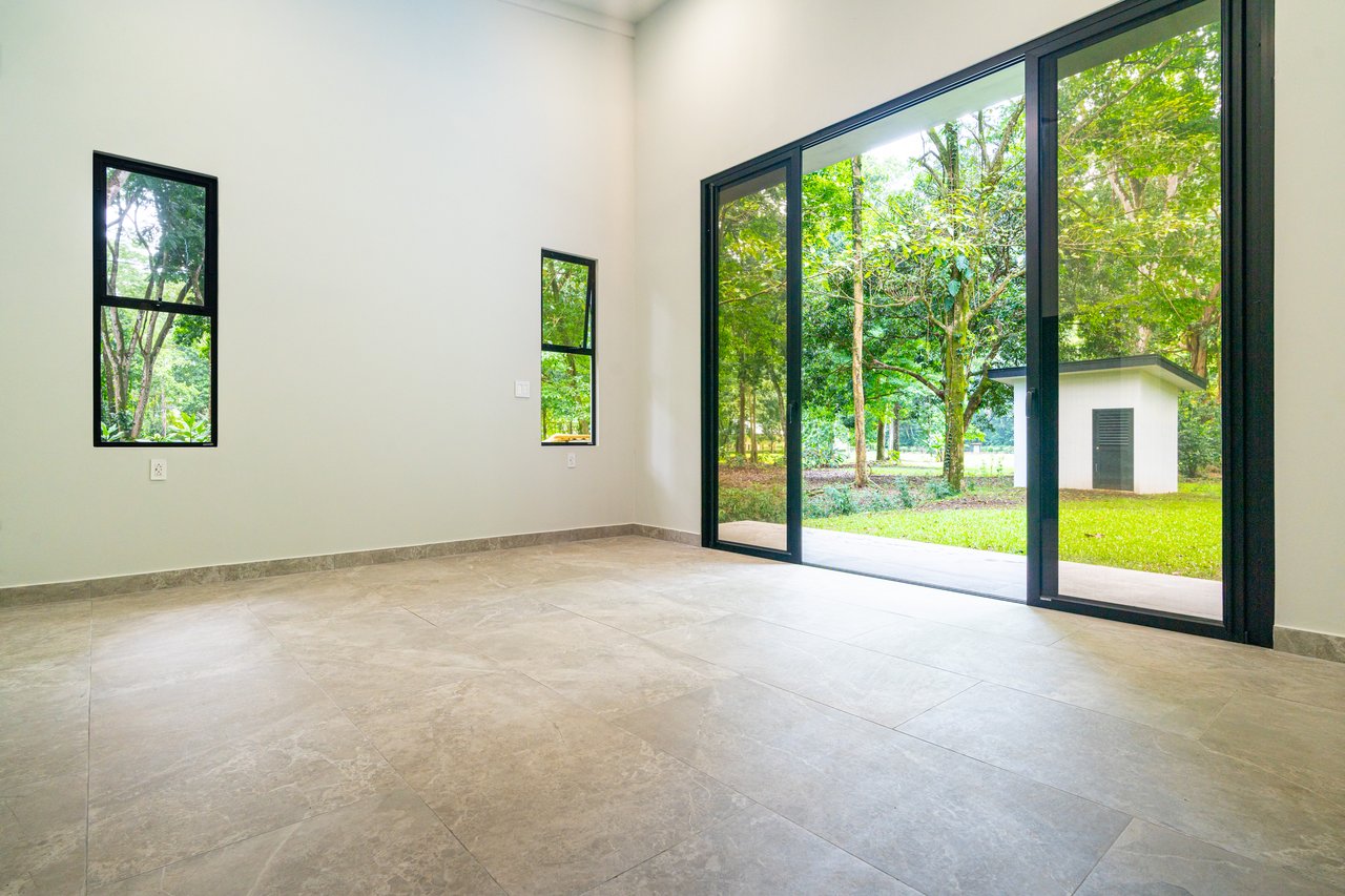 Tres Rios Waterfall House – Nature, Comfort & Elegance Combined, Brand New Construction with Warranty!