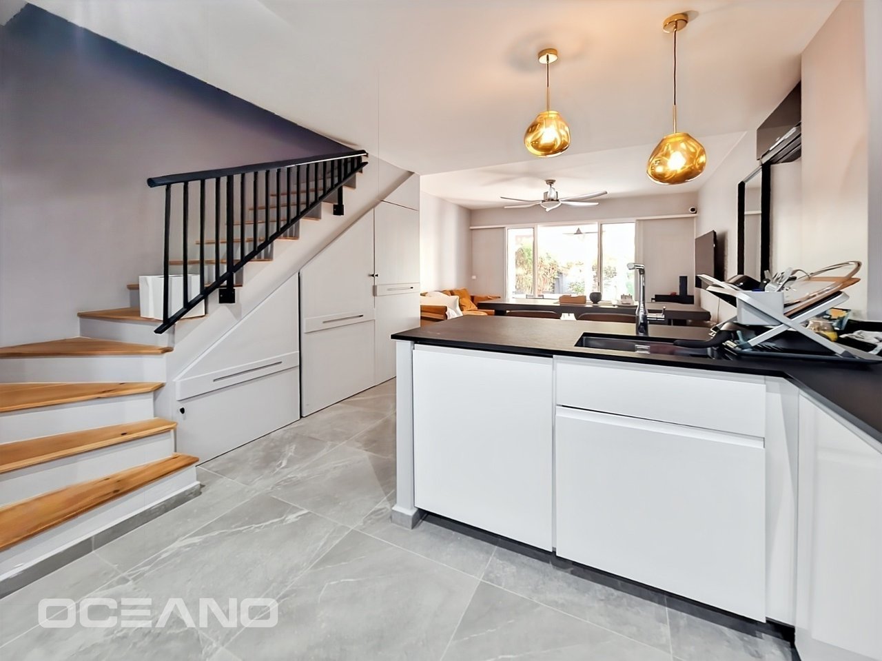 2 bedrooms Townhouse - Orient Bay