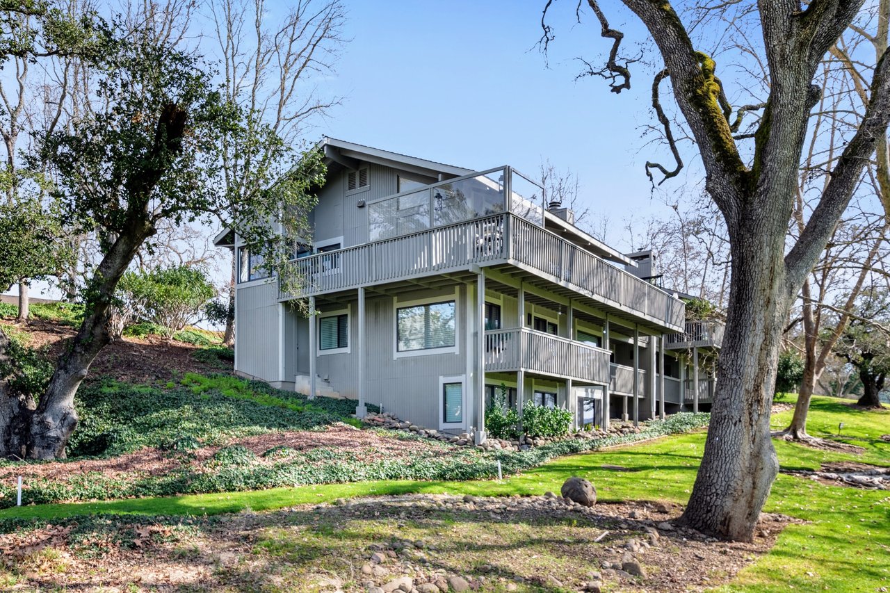 350 Deer Hollow Drive