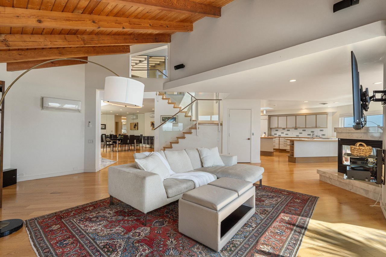 7335 Vista Del Mar Lane