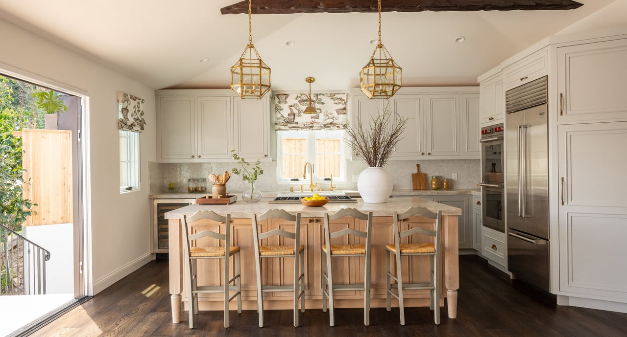 3922 Glenridge Dr, Sherman Oaks 