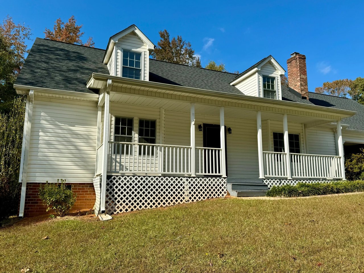 SOLD- A Charming Home at 300 Tanner Road, Taylors, SC