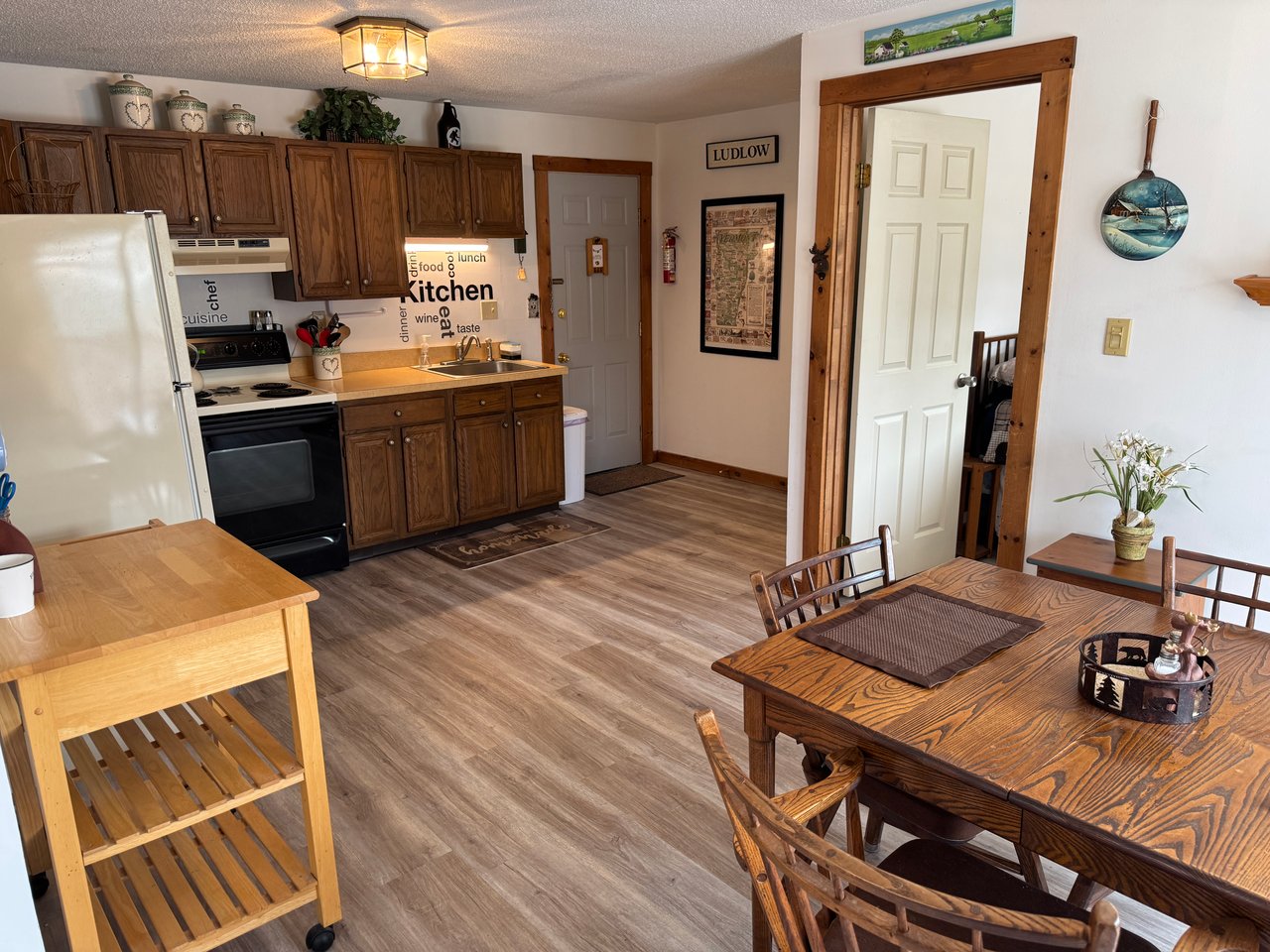 85 Main St, Village Green #309