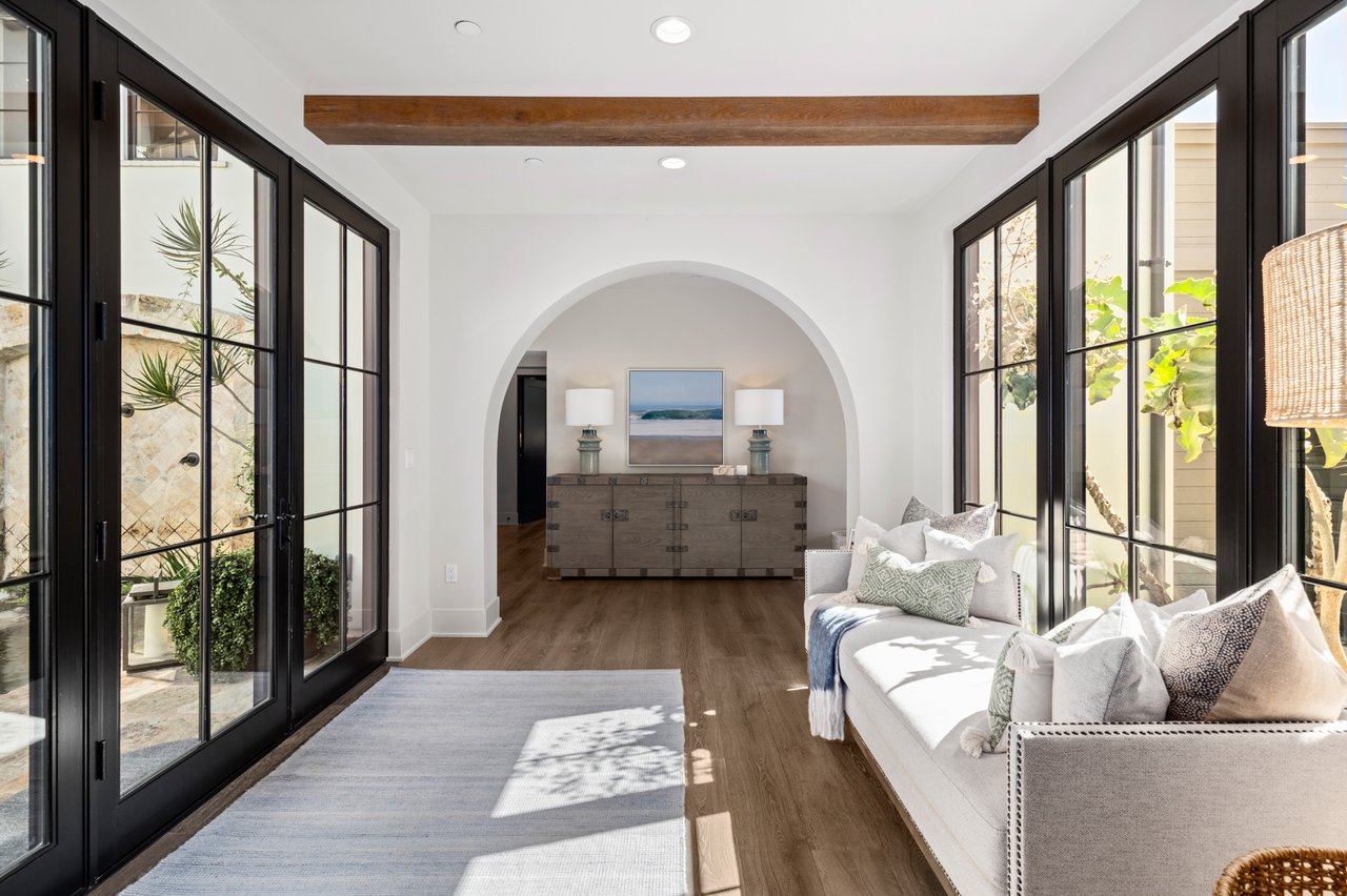 Coastal Luxury in Crystal Cove