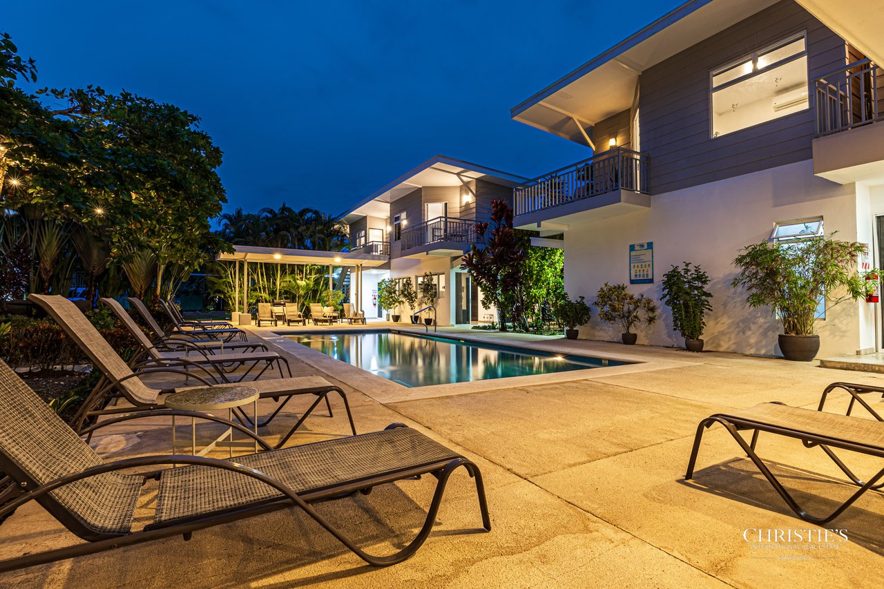 Uvita Paradise Hotel – Walk-to-Beach Boutique Hospitality Opportunity