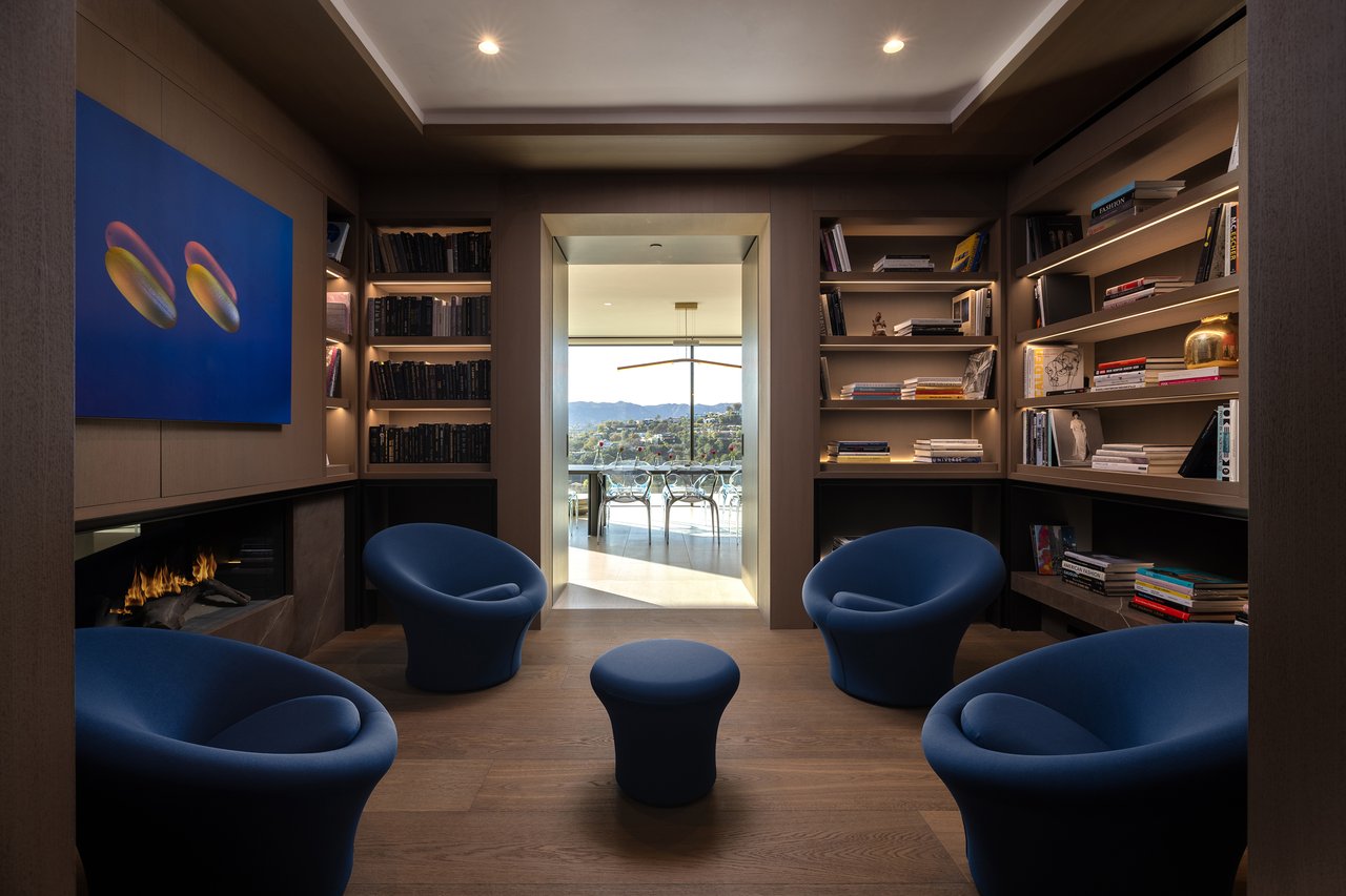 684 Firth Ave, Brentwood