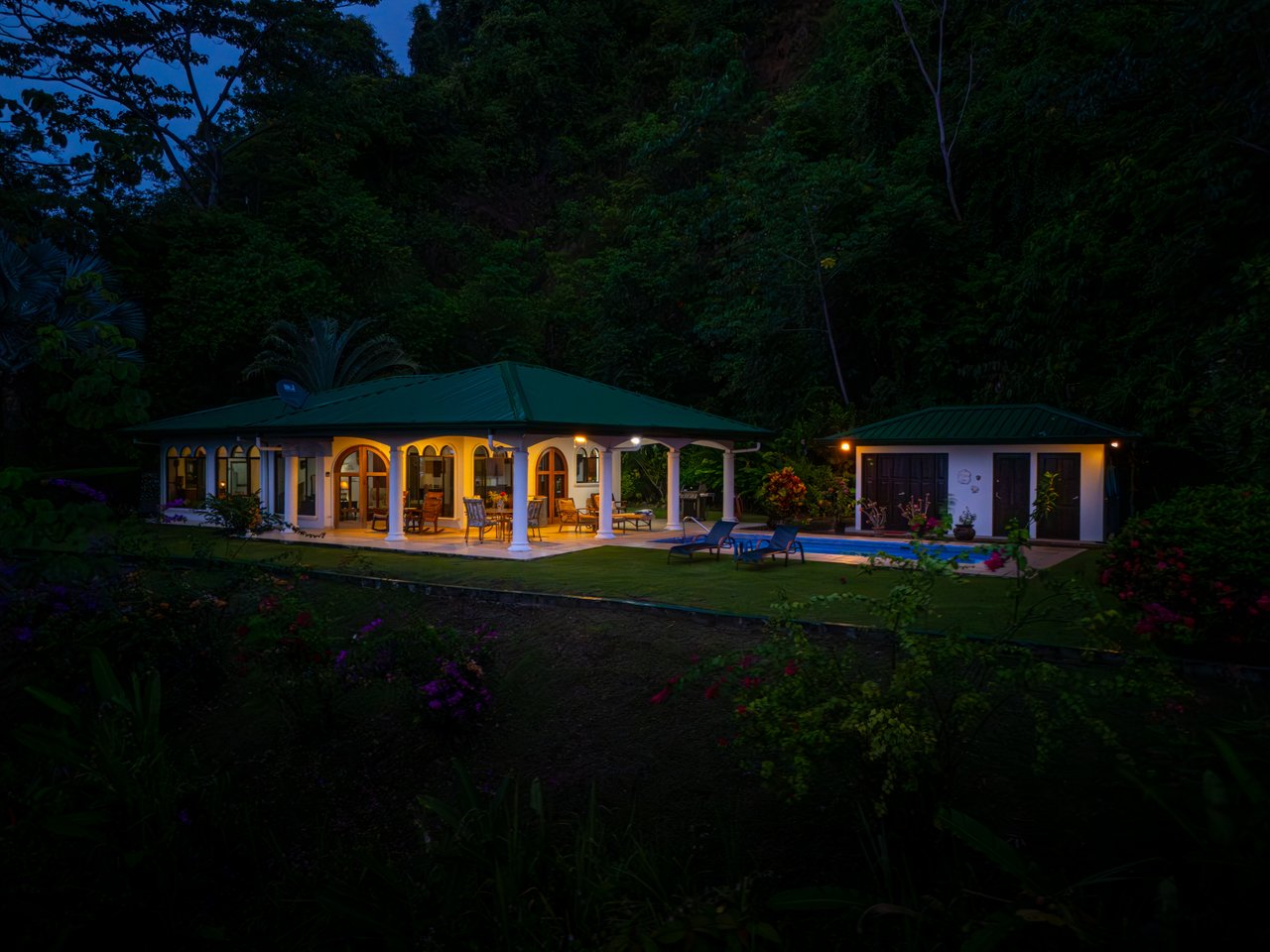 Front Ridge Ocean View Casa Mono Titi – Tres Rios, Costa Rica