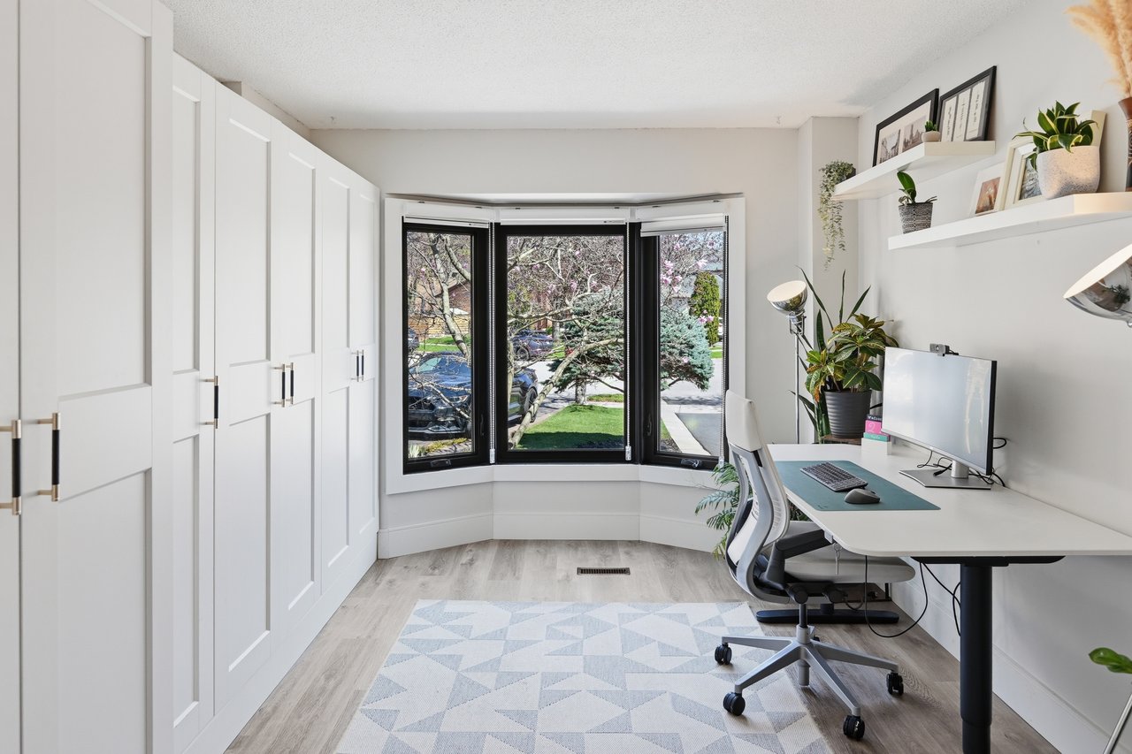 1181 Potters Wheel Cres, Oakville