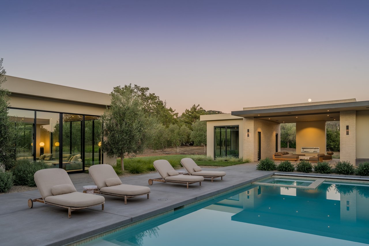 1608 Ridge Valley Road