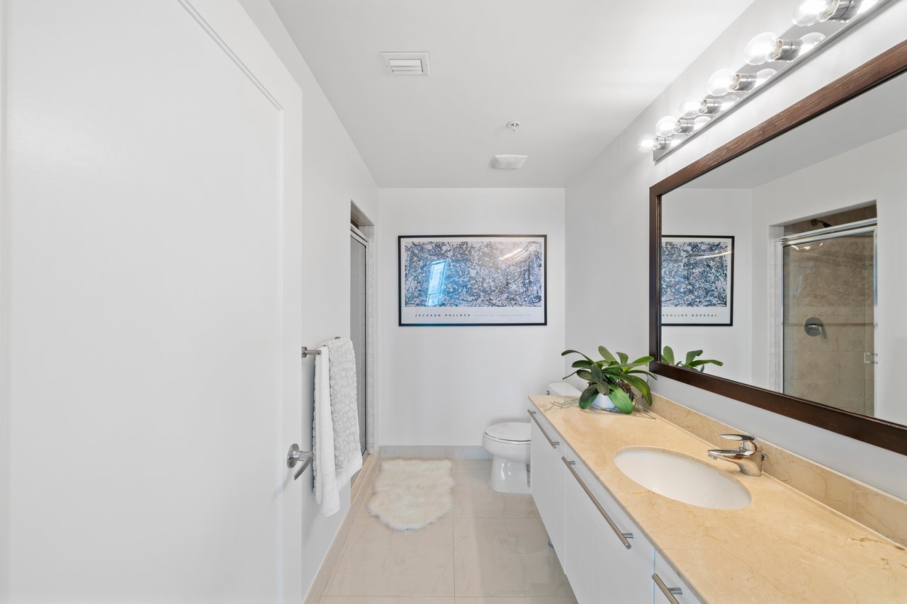 Quantum on the Bay Penthouse 4902