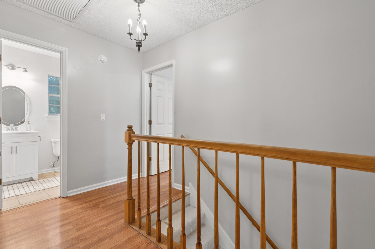 543 Castle Hall Road