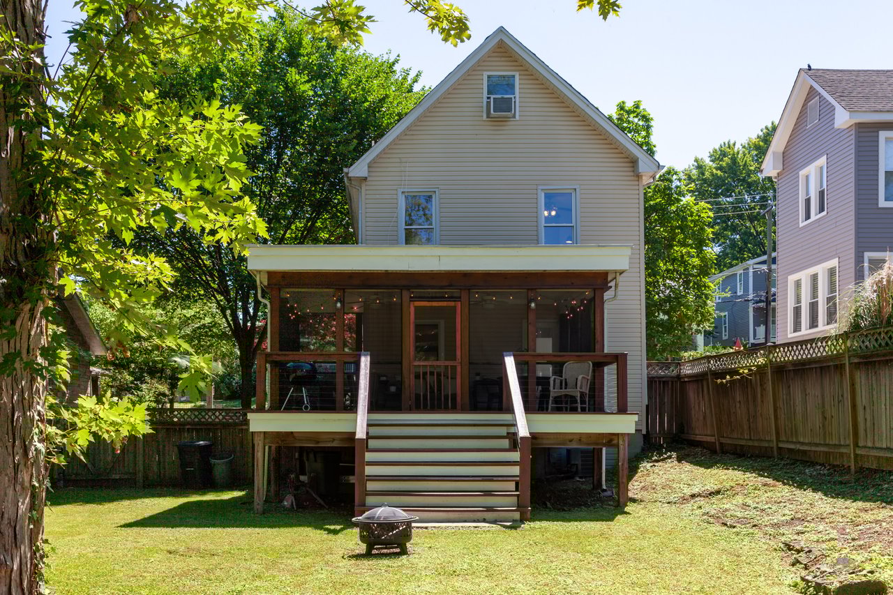 4110 30th St. Mount Rainier