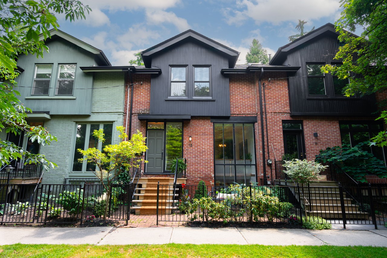 15 Hillcrest Park