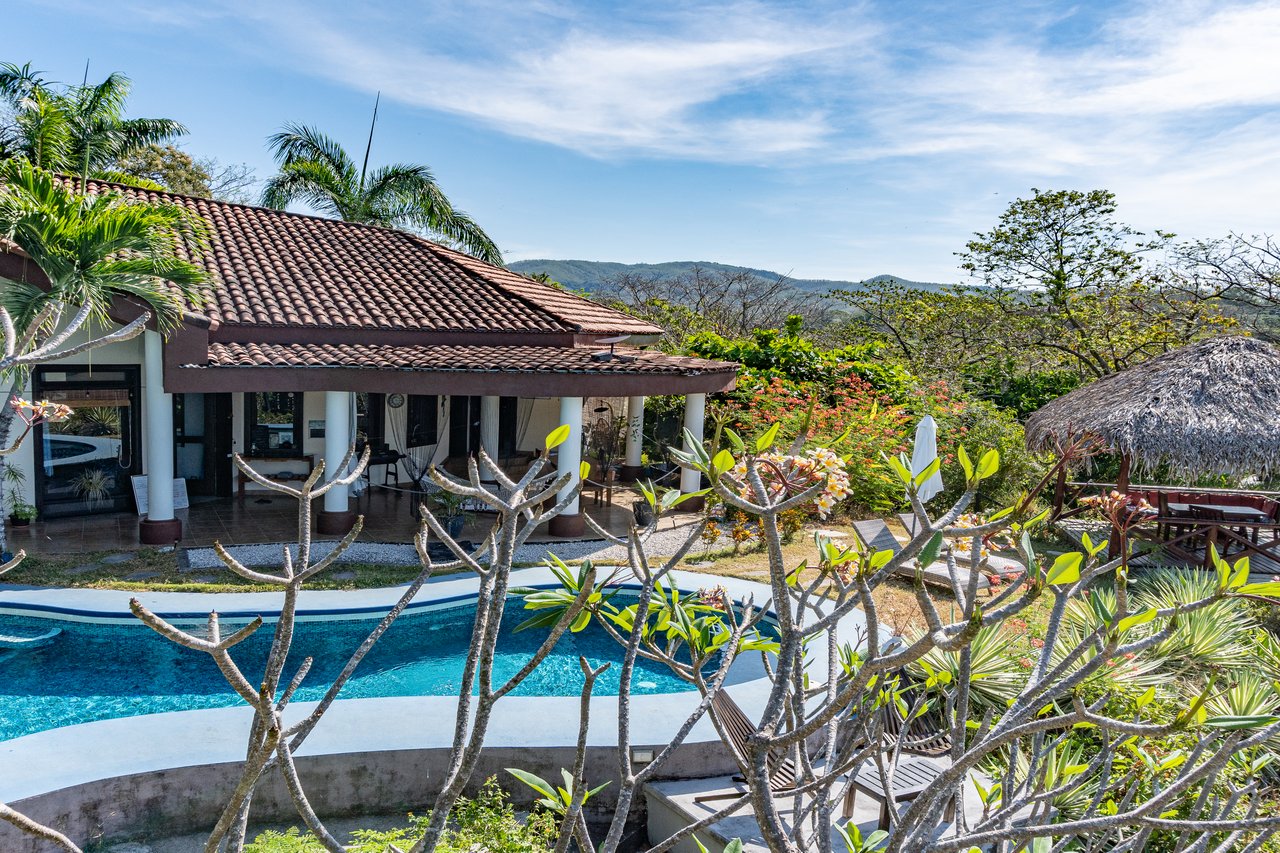 Villa Martina / Samara, Guanacaste