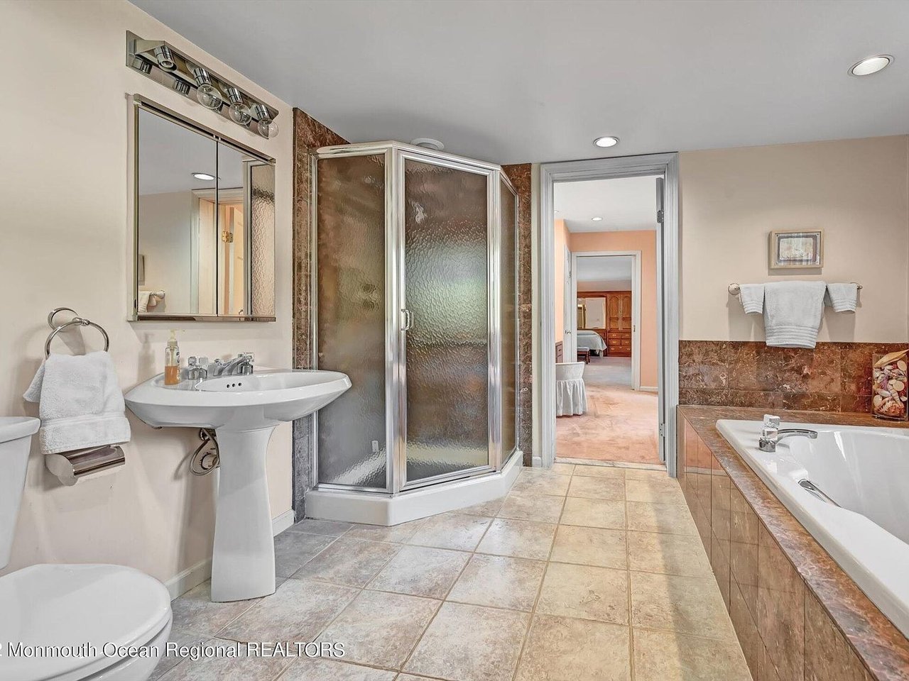 8 Old Cider Mill Road