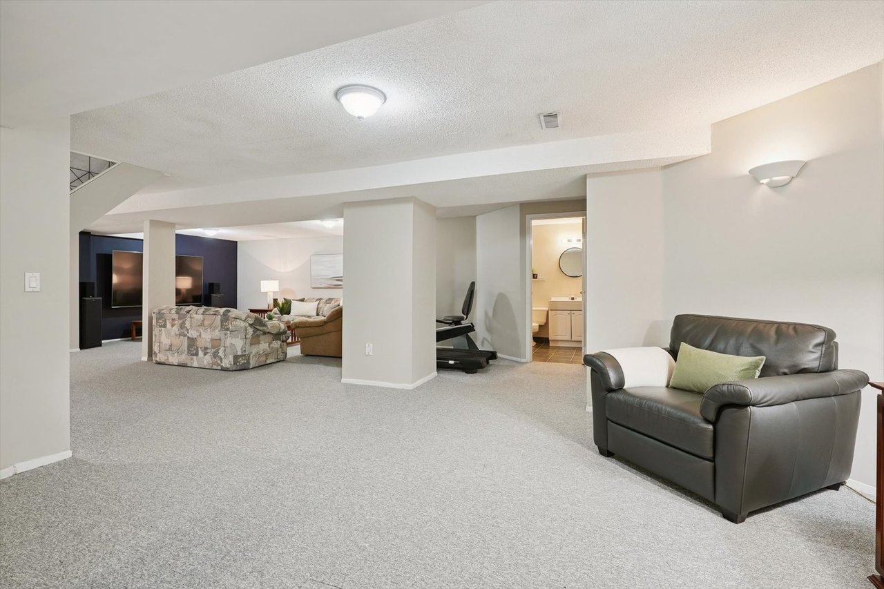 Executive Living in the Heart of Tyandaga