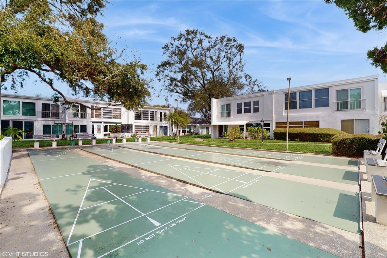 1655 S HIGHLAND AVE, #D238