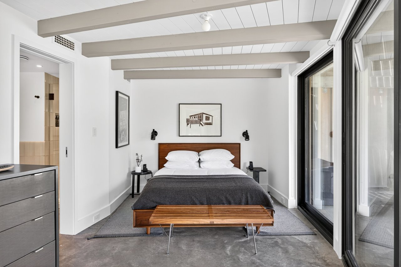 Cape Cod Modernist Masterpiece