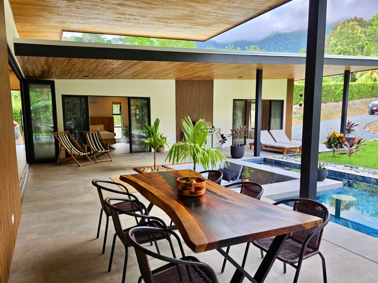 Stunning New Modern Home in Ojochal – Usable Lot Surrounded by Jungle and Creeks