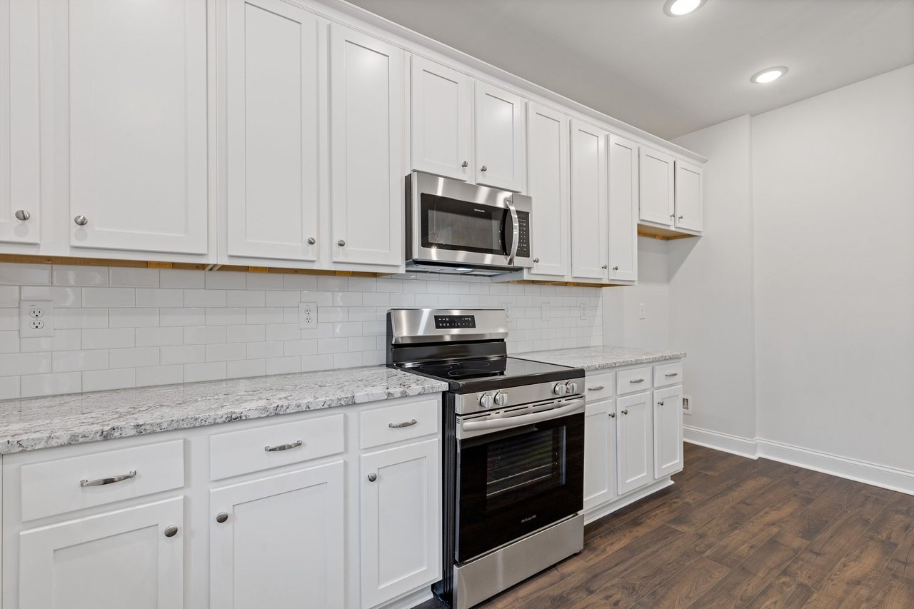 78 Radiant Ct