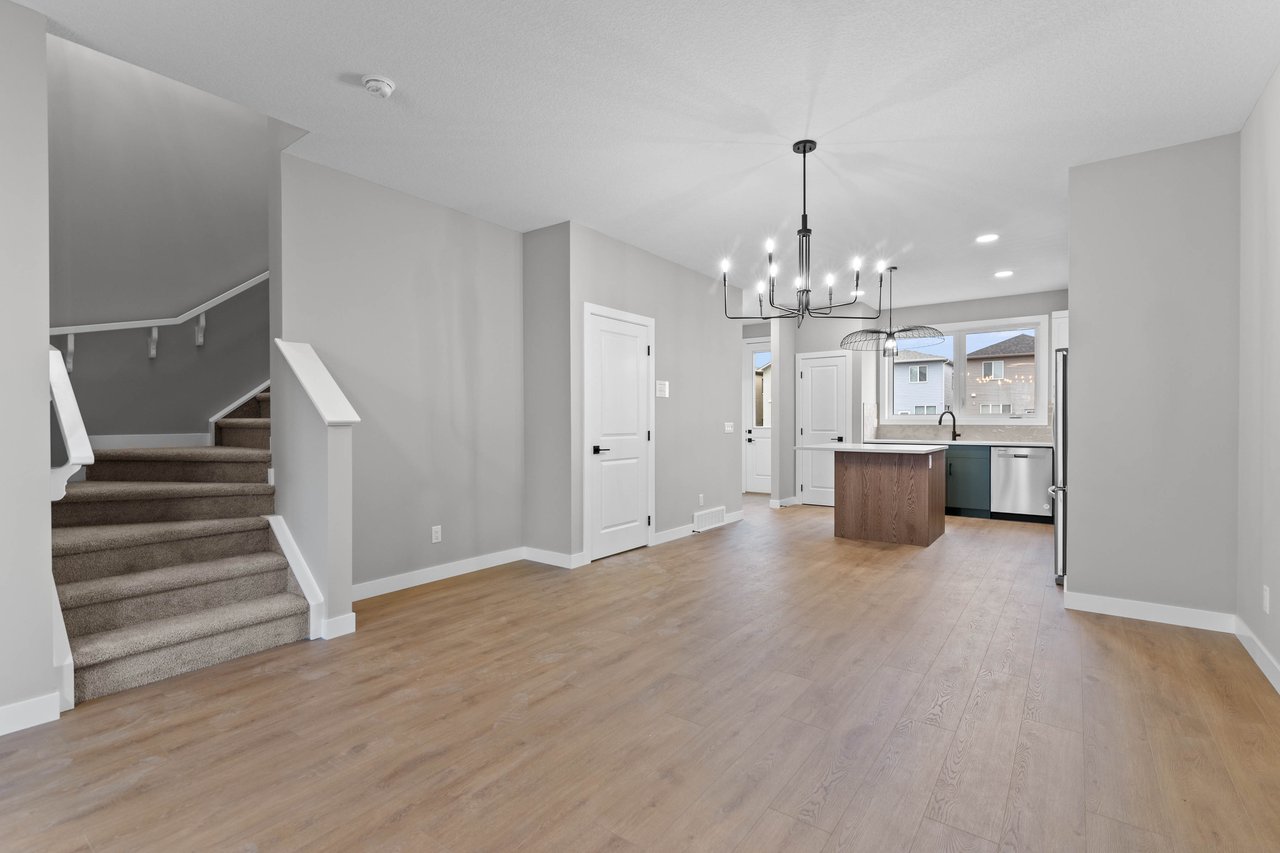 191 Belvedere Crescent SE