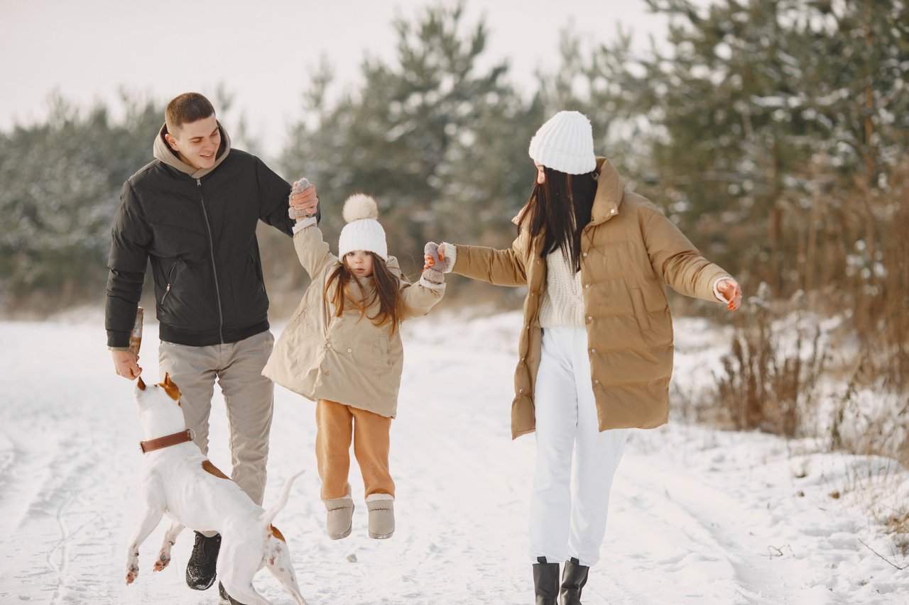 How to Create a Cozy Home This Winter Without Breaking the Bank