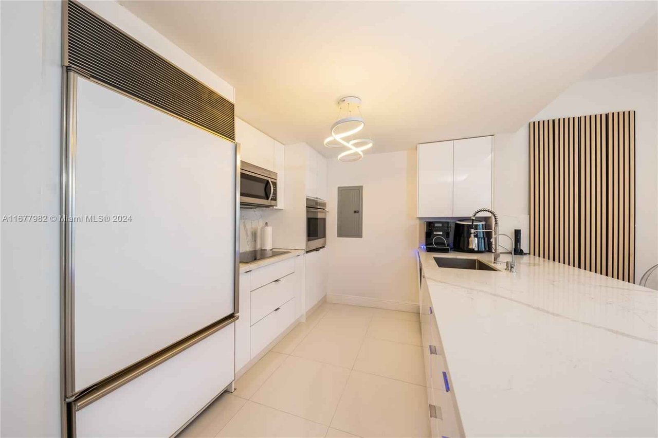 465 Brickell Ave Unit 4705