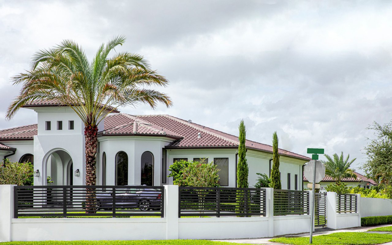 Luxury home in Hollywood, South Florida