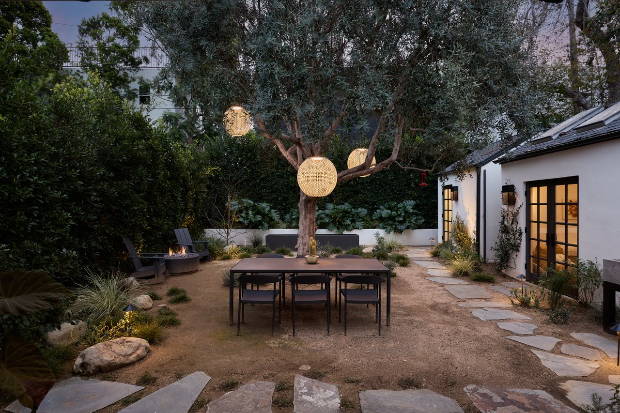 1720 Washington Way, Venice 