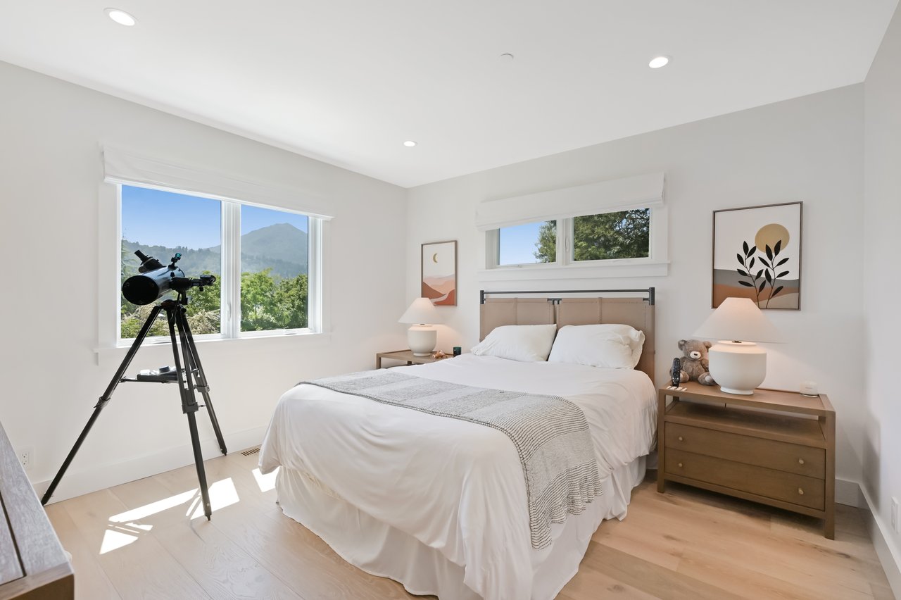 Greenbrae Flats