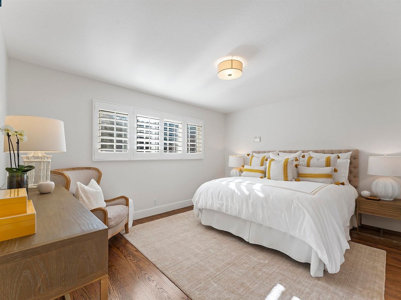1410 De La Cruz Way