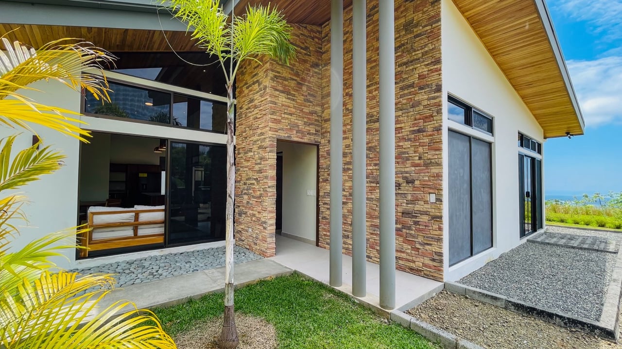 Breathtaking Ocean View Home in Chontales, Costa Rica