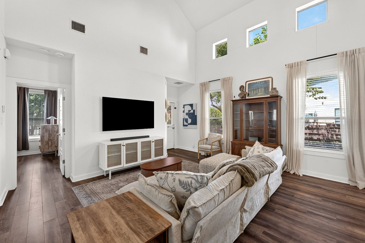 2101 Rivers Edge Way 