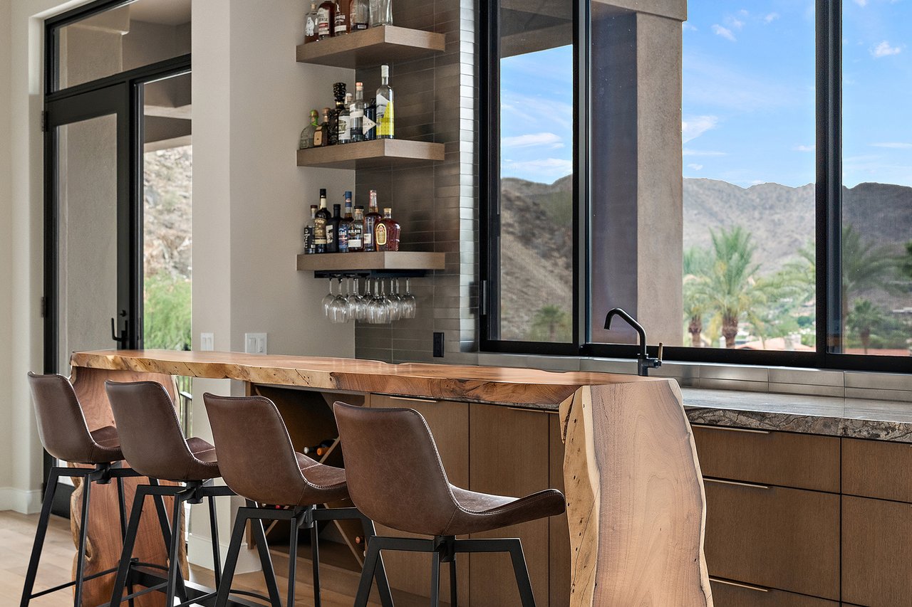 5411 E ROADRUNNER Road