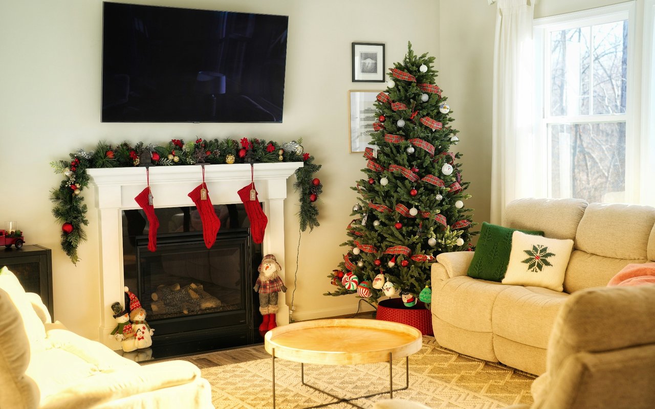 Sounds of the Season Remind Us of Being Home for the Holidays