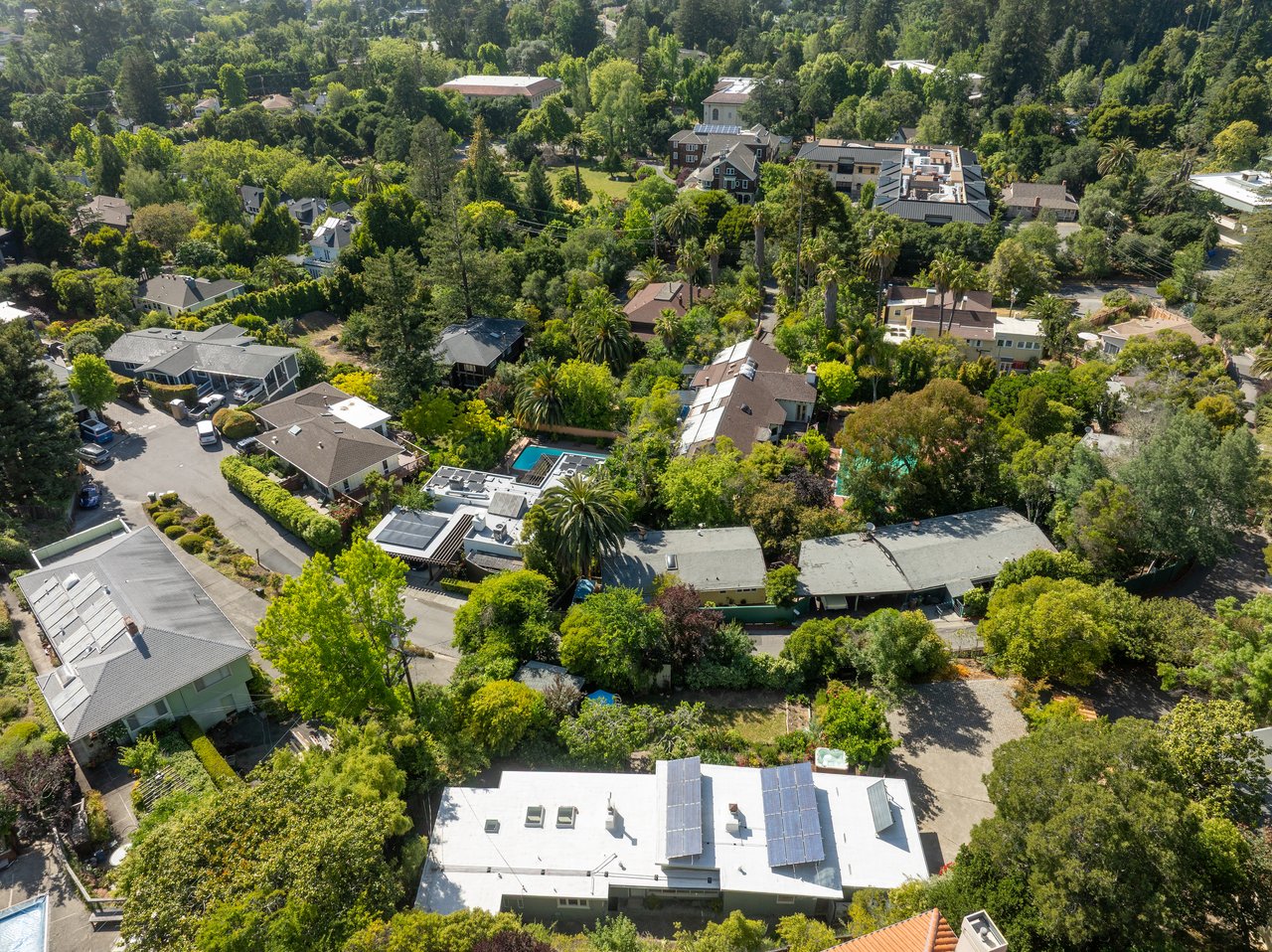 35 Saint Francis Ln
