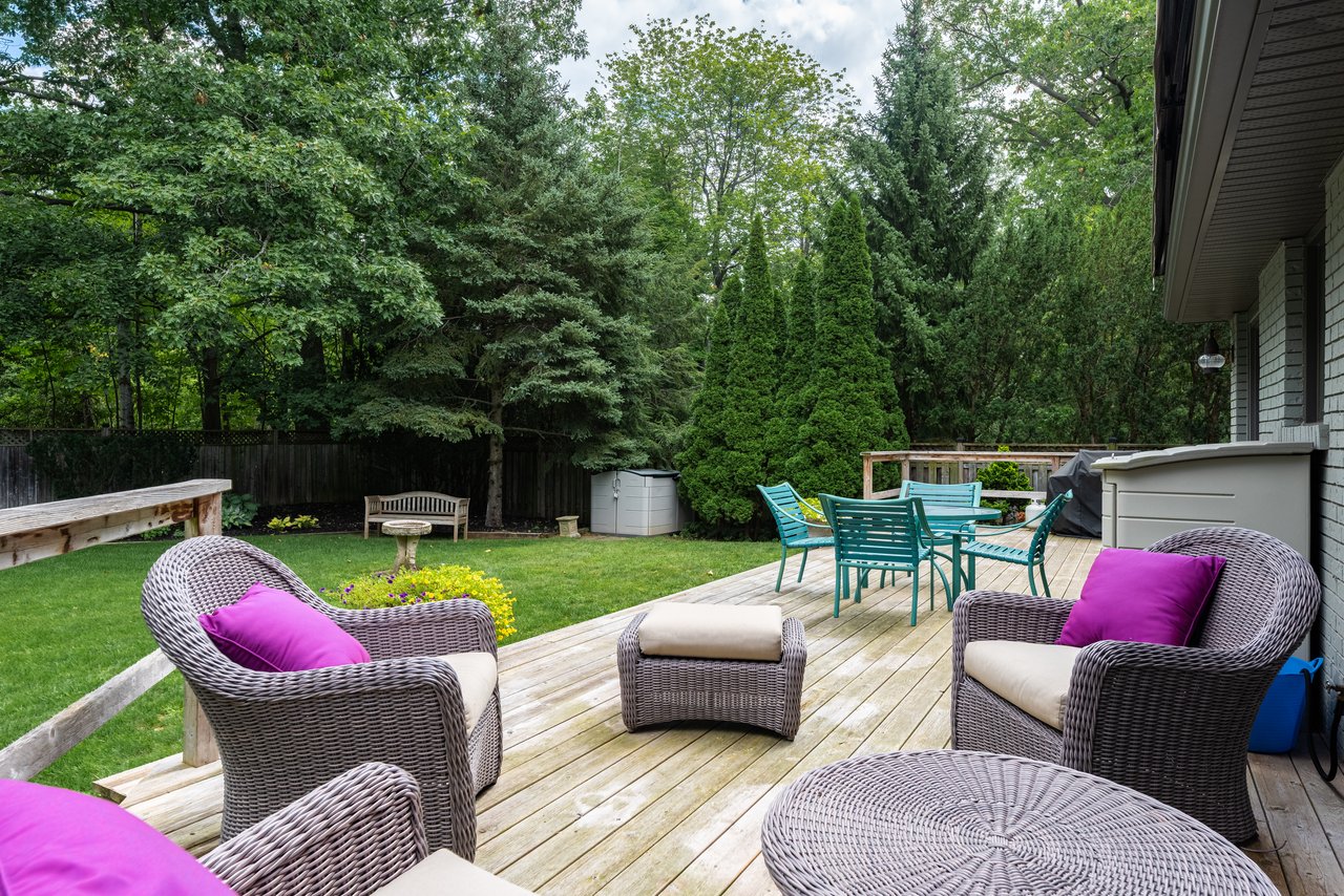 2267 Cedarberry Court, Oakville
