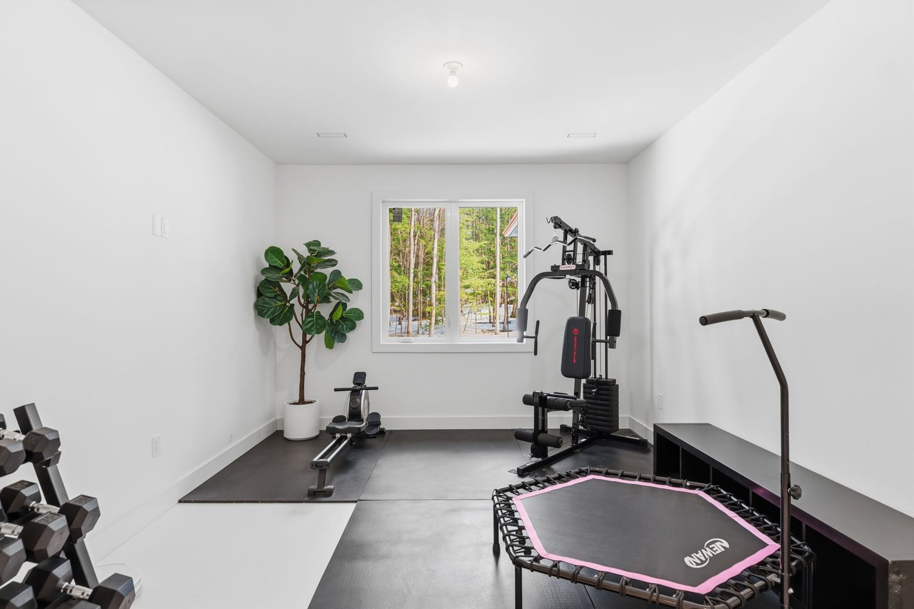 1017 Davis Drive, Gravenhurst