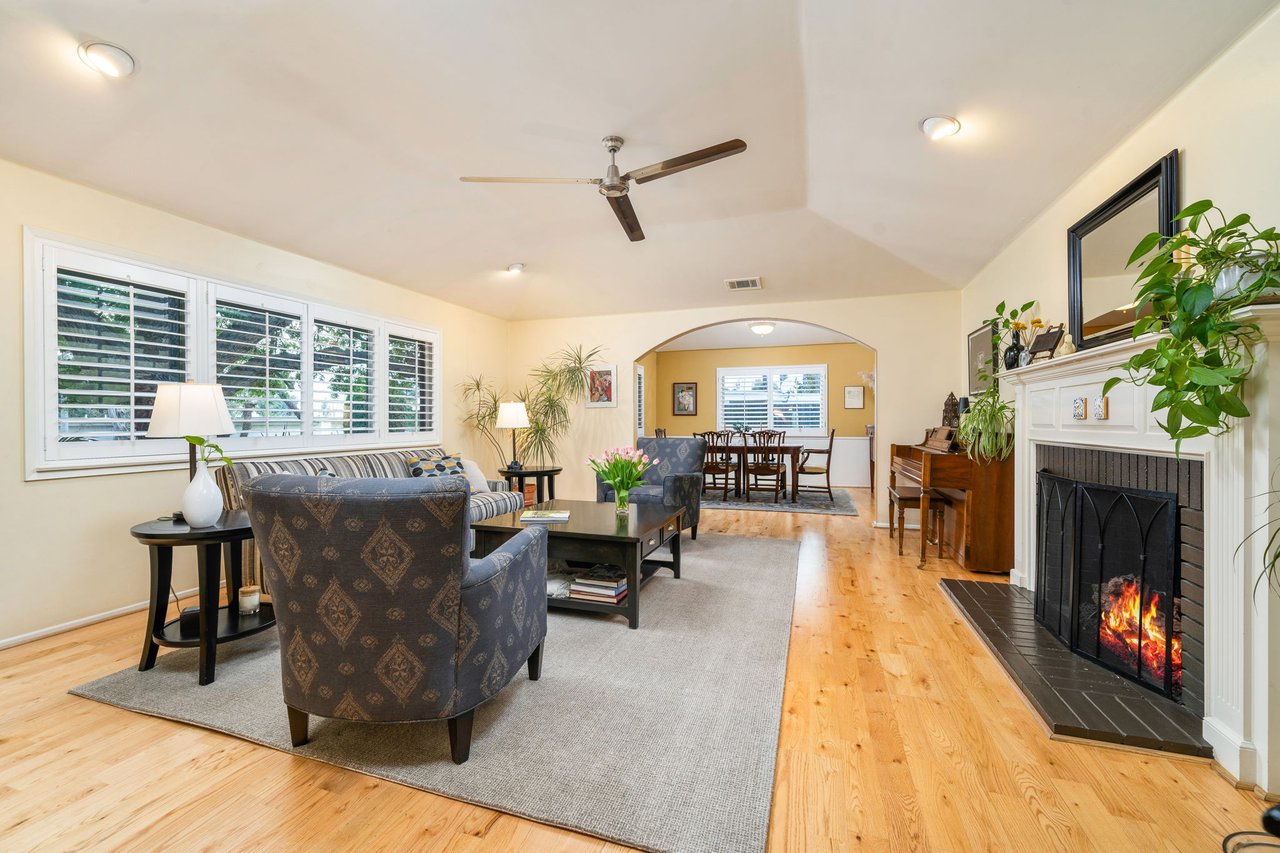 257 W Sonora Place