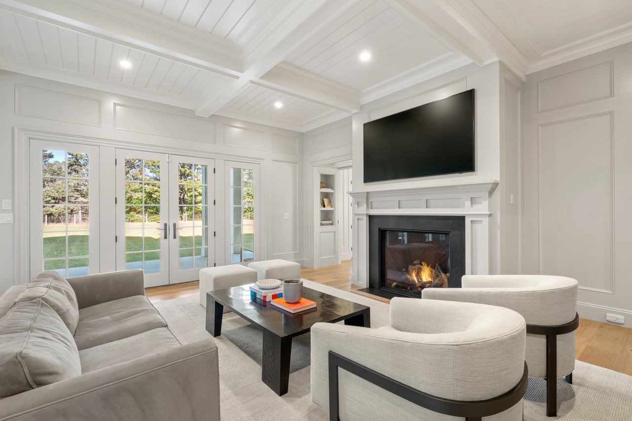 Stunning Residential Estate in Osterville 