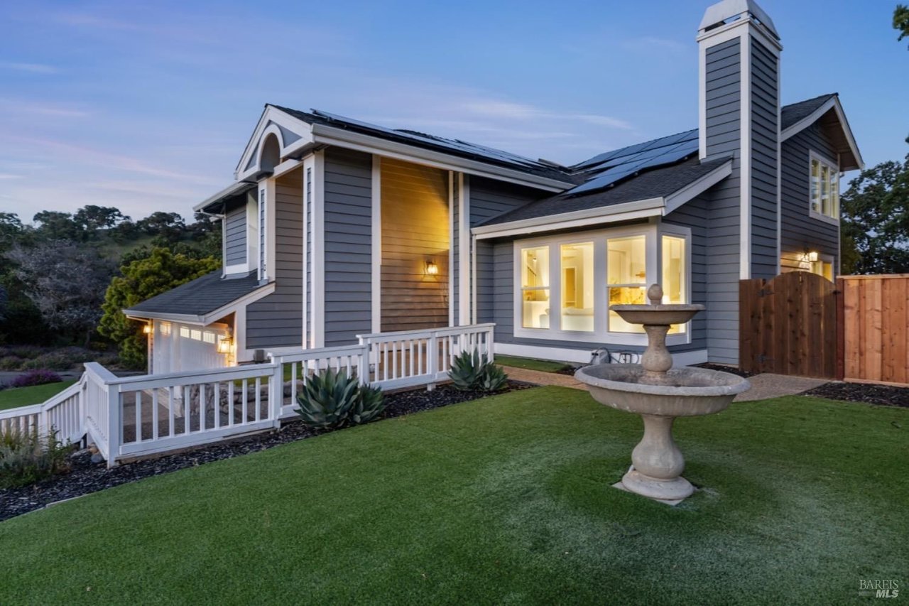 3 Woodgate Place, Novato * Represented Buyers * Sold for 3.1% Below Asking Price
