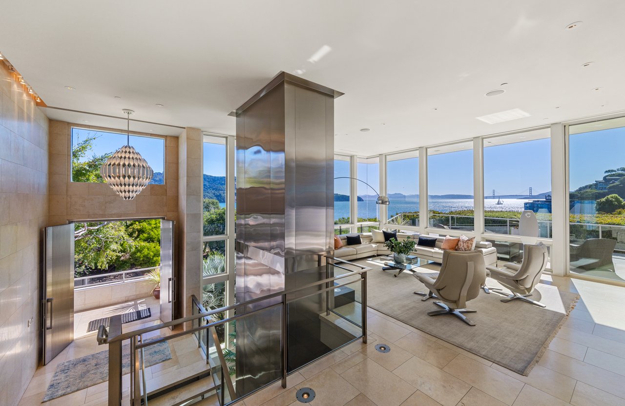Dramatic Contemporary Architecture and Golden Gate Bridge Views