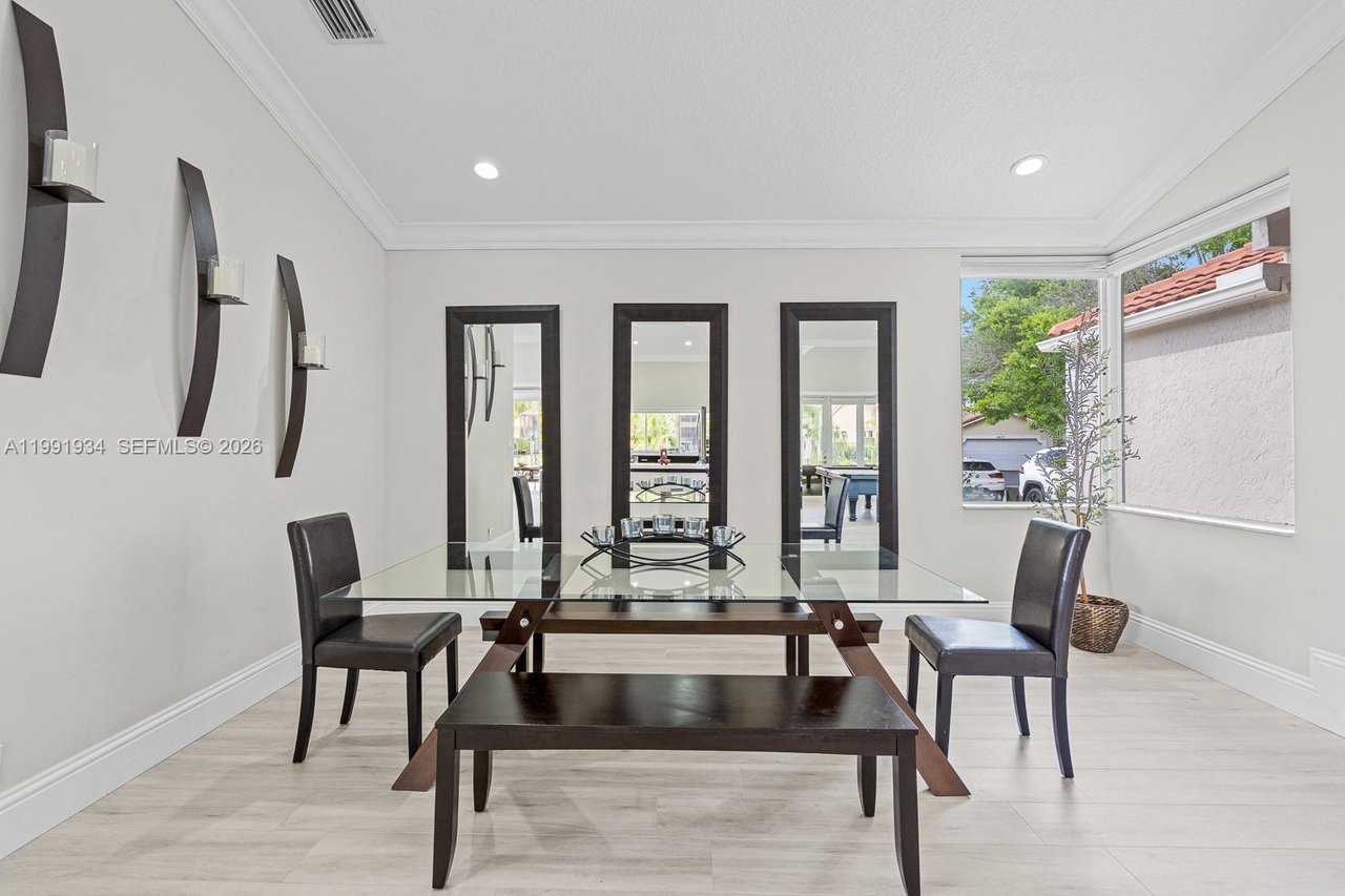 8412-nw-52-place-coral-springs-home-for-sale-dining-room